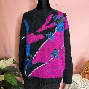 Young Collections Sweater Size L